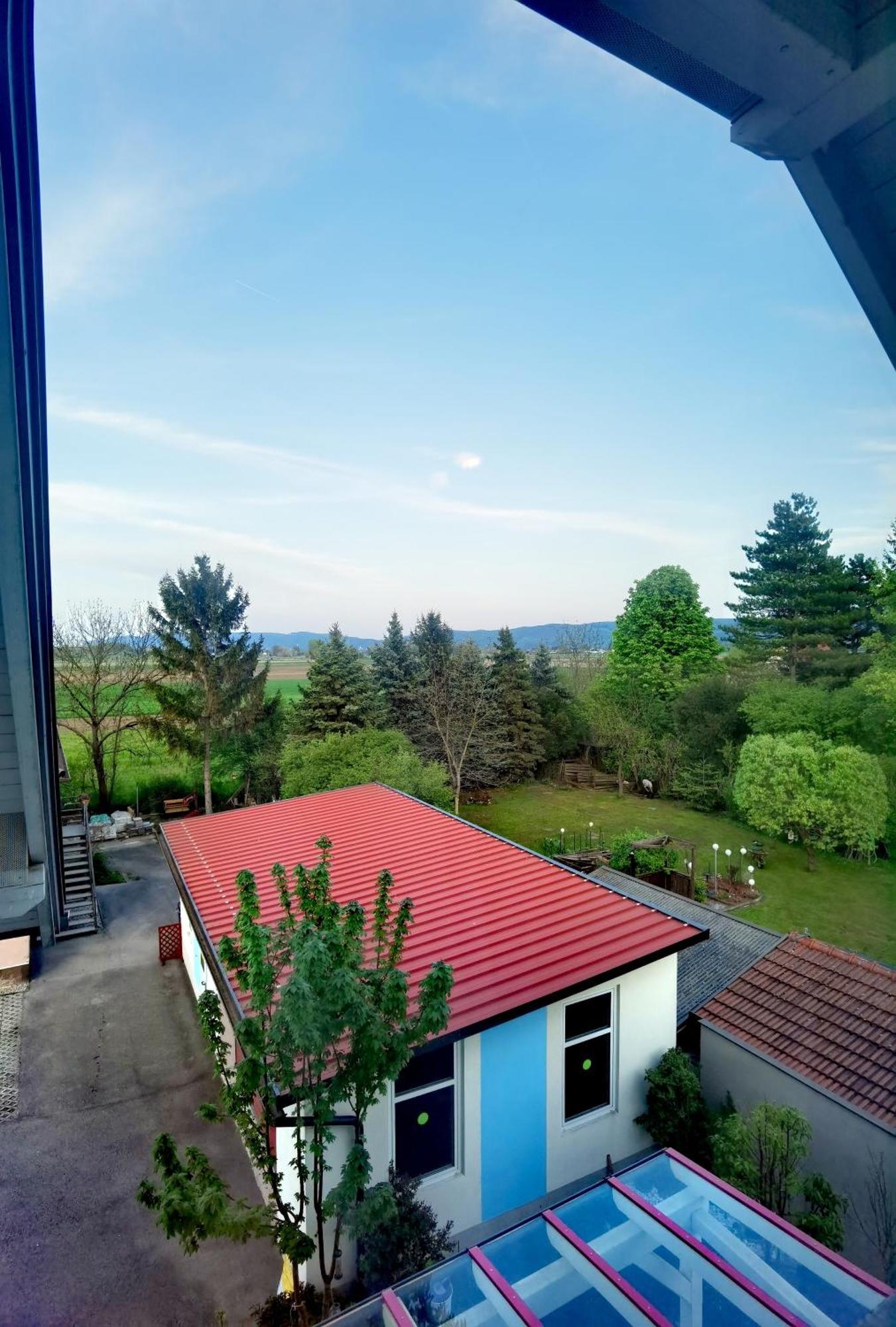 Hotel Exakt Holding Tulln An Der Donau Exterior foto