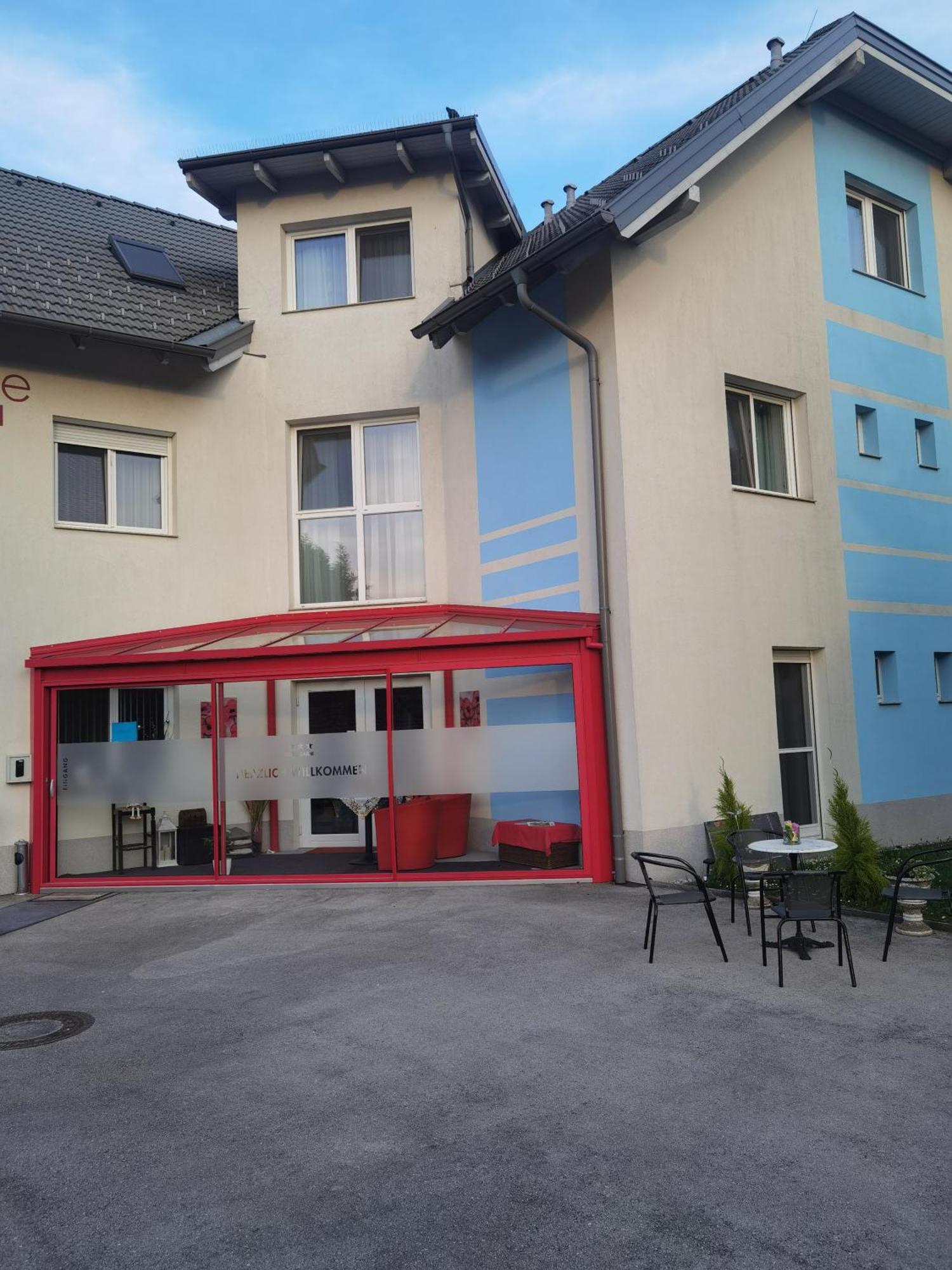Hotel Exakt Holding Tulln An Der Donau Exterior foto
