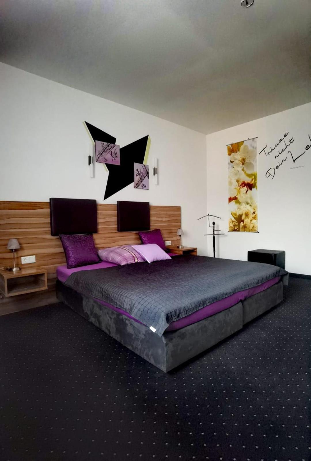 Hotel Exakt Holding Tulln An Der Donau Exterior foto